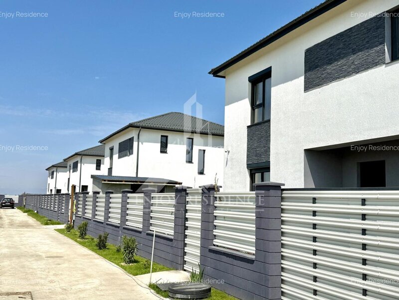 Domnesti, ansamblu case individuale P+1, curte 400 m, vezi video