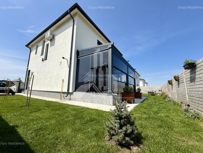 Domnesti, ansamblu case individuale P+1, curte 400 m, vezi video